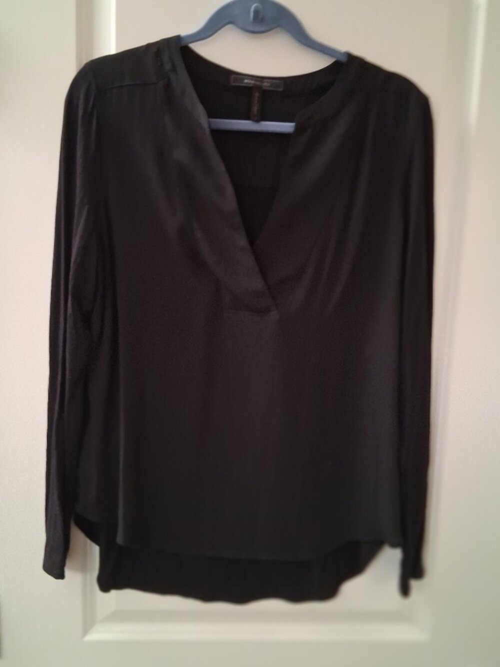BCBG Maxazria Women's Black Maclura Blouse Long Sleeve SZ L